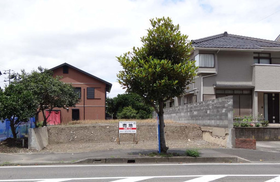 売却物件 正面から見た画像